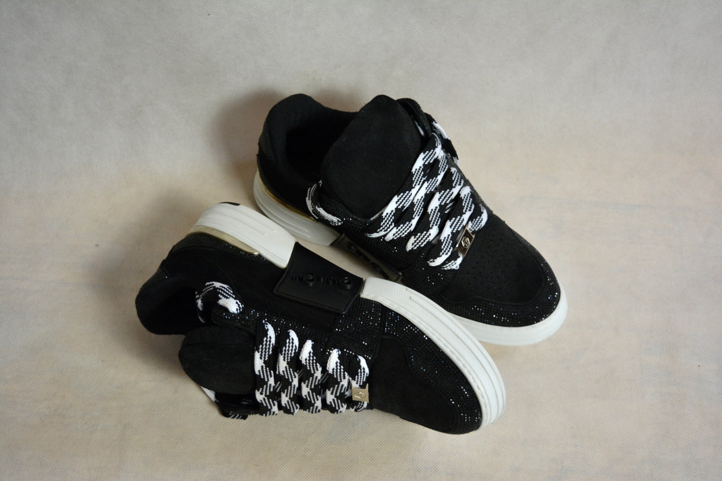 Philipp Plein Super Street Lo-Top Sneakers Black with crystal embellishments