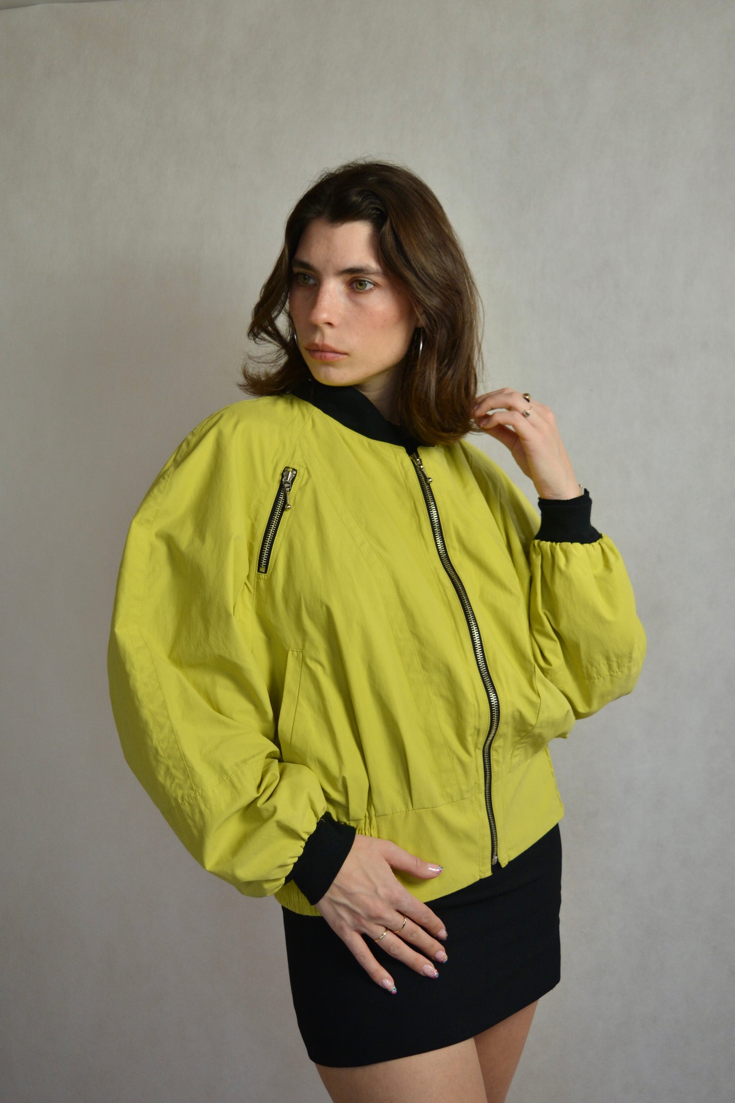 Zöld dzseki